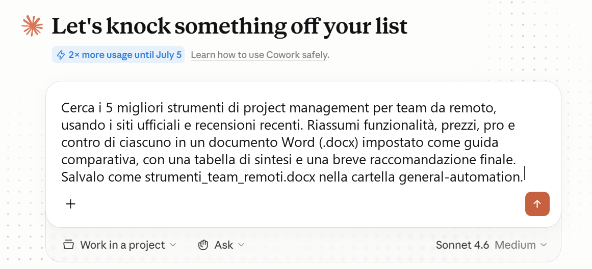 Schermata di Cowork con un prompt dettagliato che specifica risultato, materiali di partenza, formato e destinazione di salvataggio
